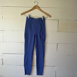 Lululemon Everlux and Mesh Super High Rise tights in size 4